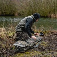 Nash Subterfuge Bushwhacker & Prodding Stick Bag